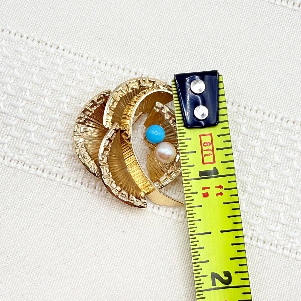 Vintage Signed DOUBLE RW Greek Key Leaf Foliage Coil Spiral Open Work Pin Brooch